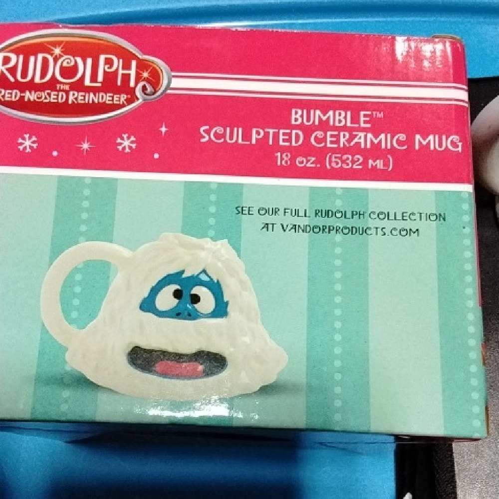 Bumble Sculpted Ceramic Mug - White